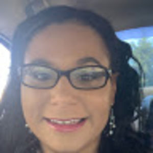 Meet your Posher, Chrisha